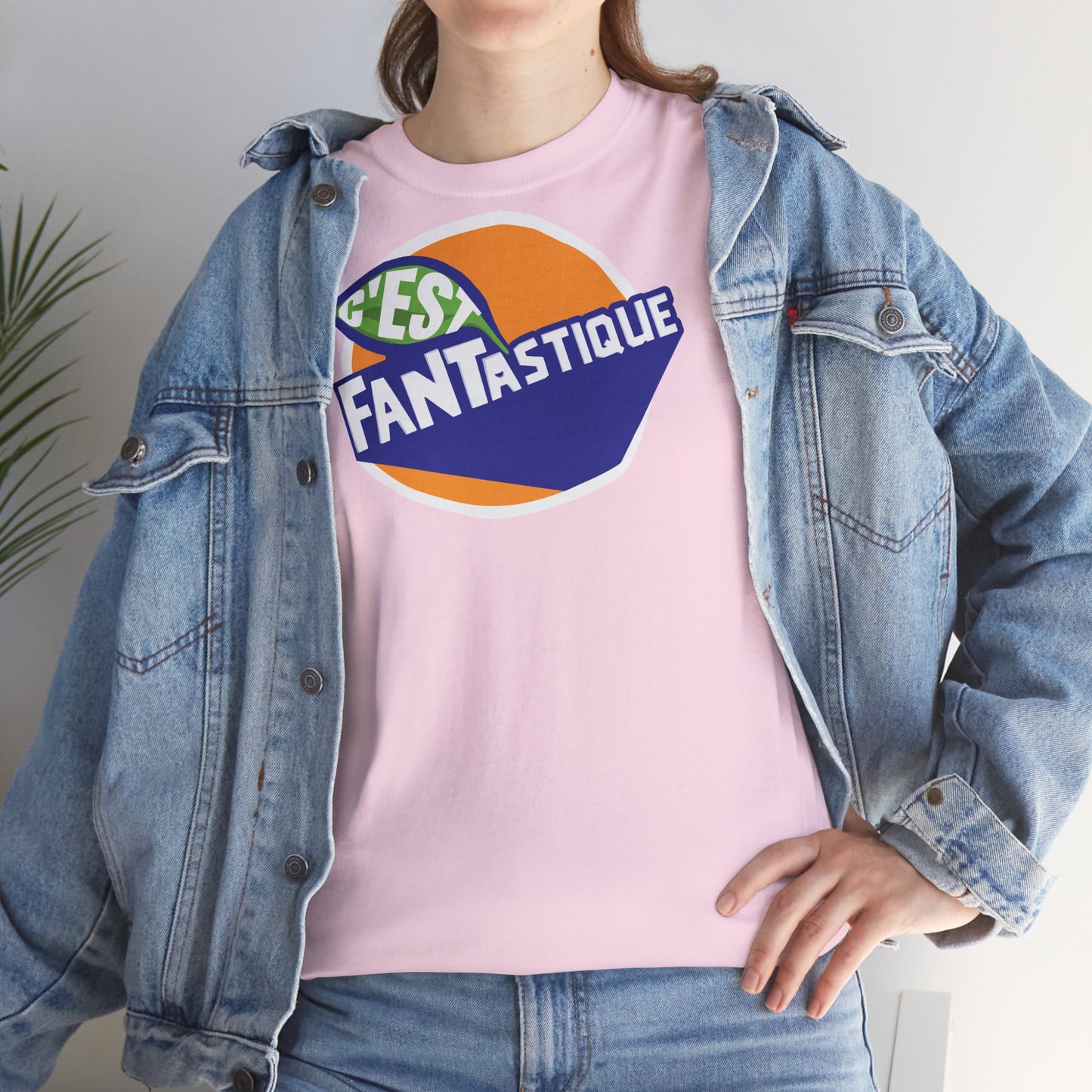 C'EST FANTASTIQUE Unisex Heavy Cotton Tee