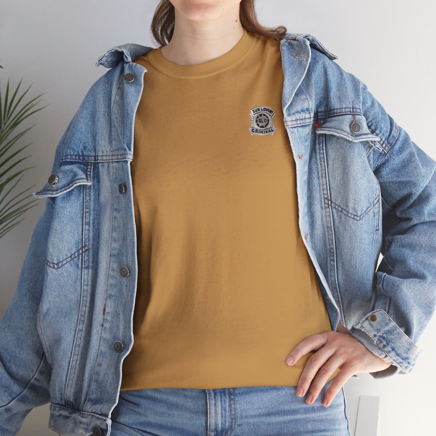 SUN LOVIN' CRIMINAL Heavy Cotton Tee