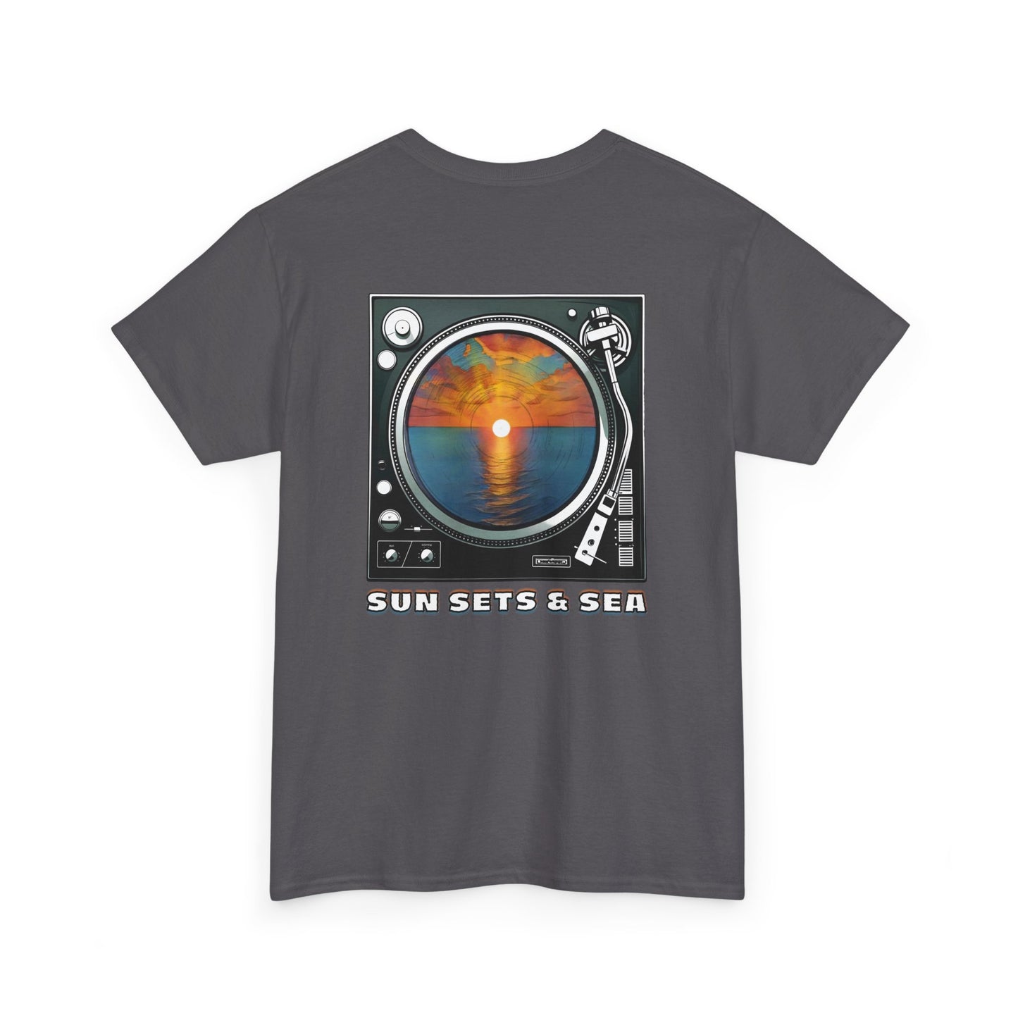 SUN SETS & SEA Unisex Heavy Cotton Tee