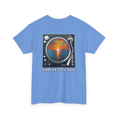 SUN SETS & SEA Unisex Heavy Cotton Tee