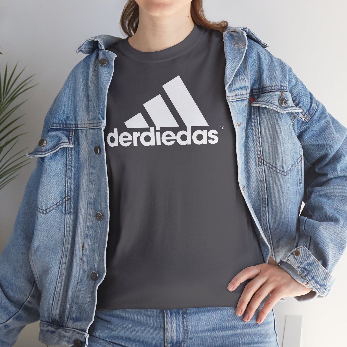 derdiedas Unisex Heavy Cotton Tee