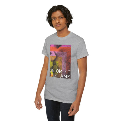 UN ŌM ET UNE ÂME Unisex Heavy Cotton Tee