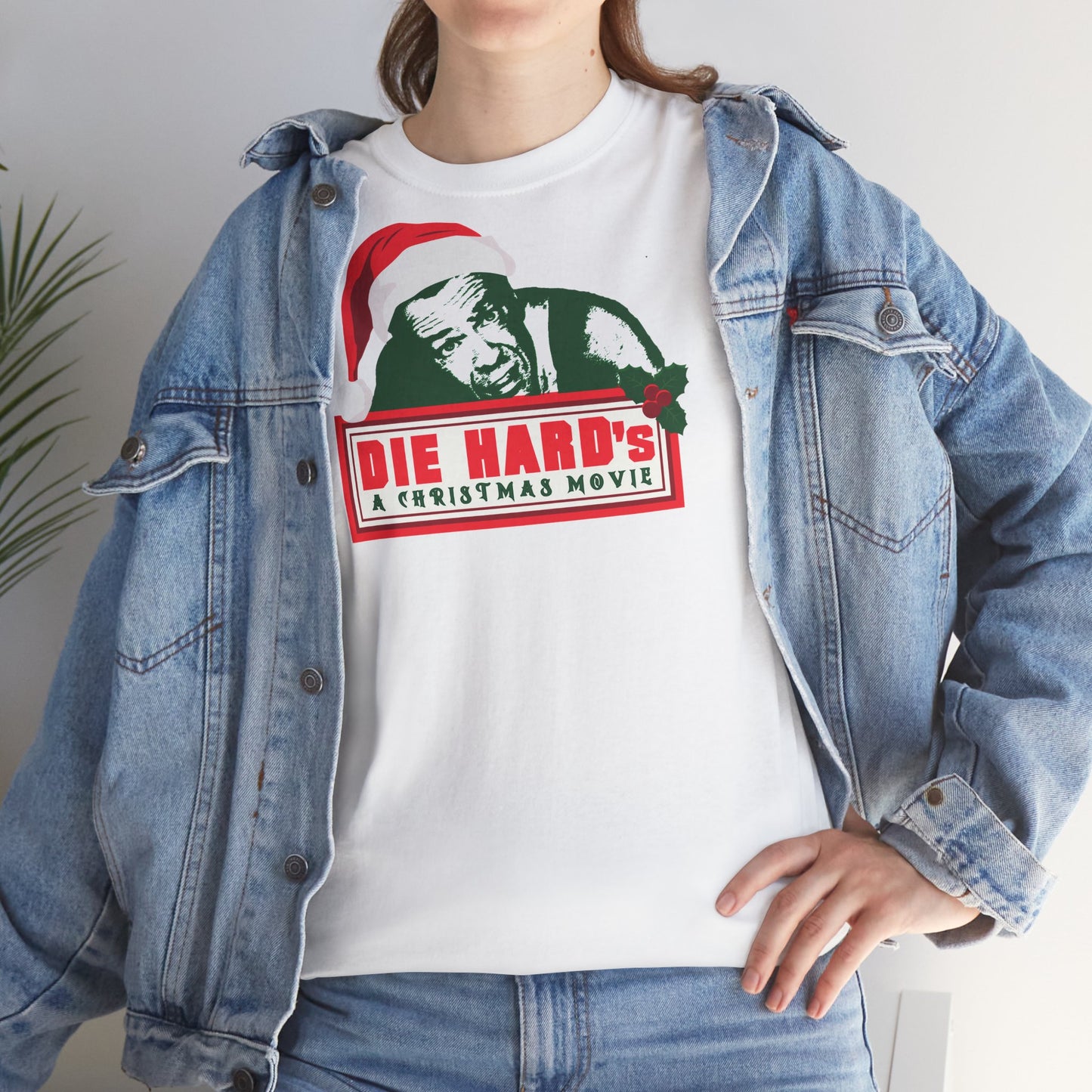DIE HARD'S A CHRISTMAS MOVIE  Unisex Heavy Cotton Tee