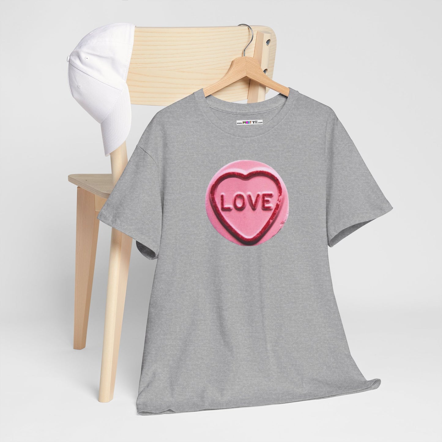 SWEETHEARTLOVE Unisex Heavy Cotton Tee