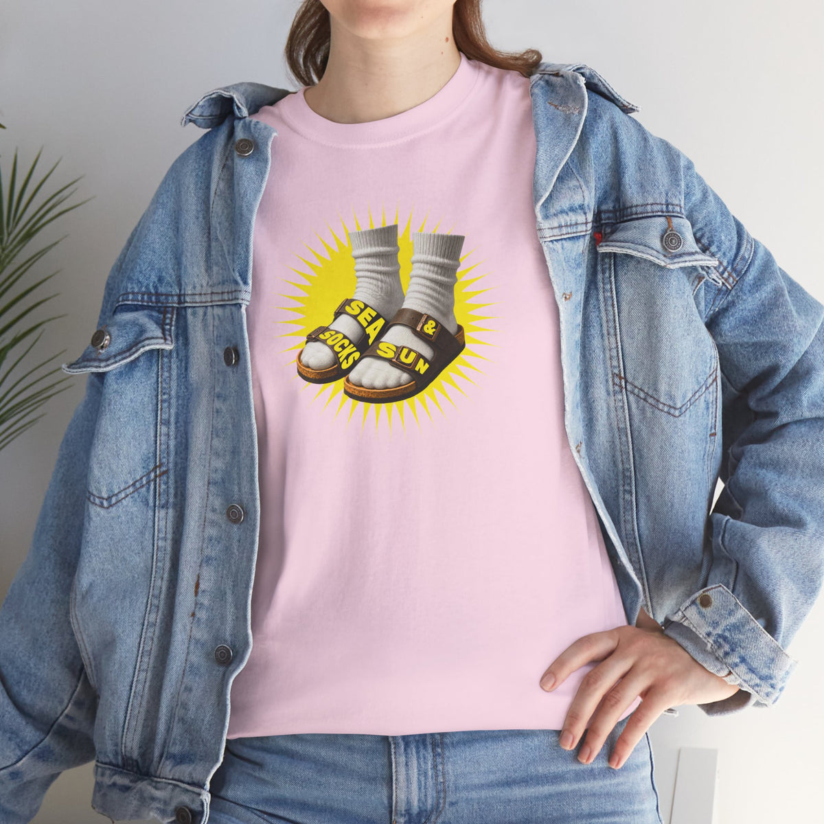 SEA SOCKS & SUN Unisex Heavy Cotton Tee