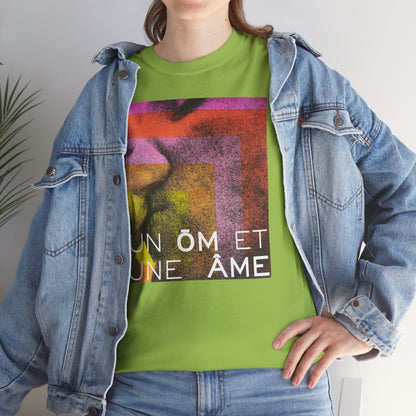 UN ŌM ET UNE ÂME Unisex Heavy Cotton Tee