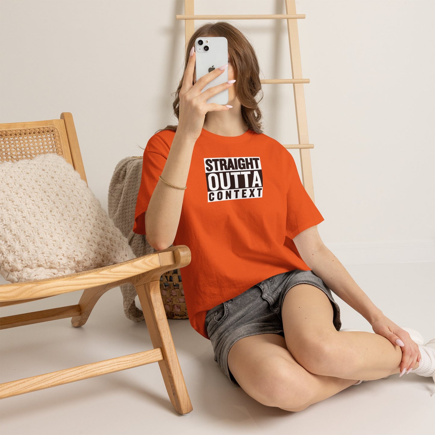 STRAIGHT OUTTA CONTEXT Unisex Heavy Cotton Tee