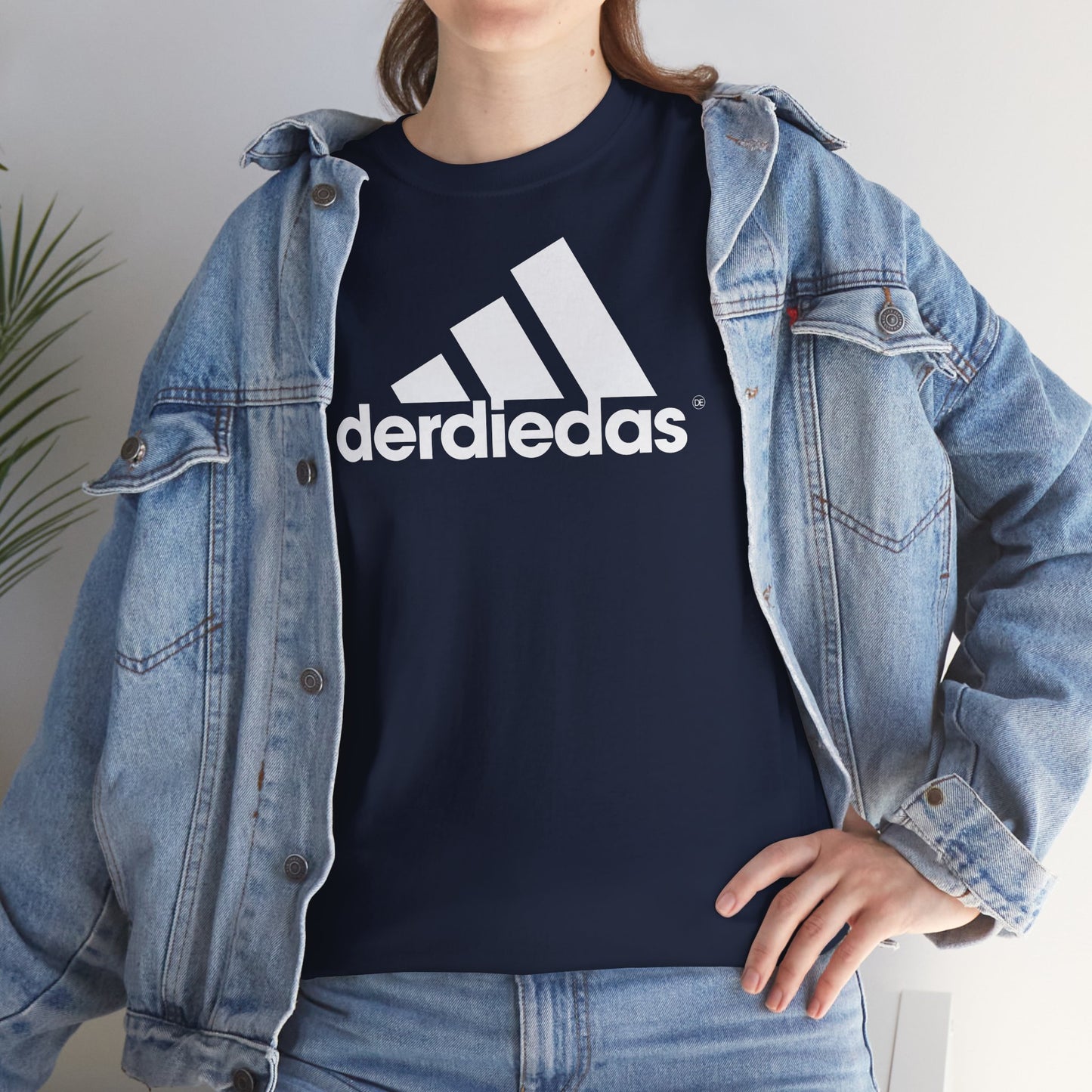 derdiedas Unisex Heavy Cotton Tee
