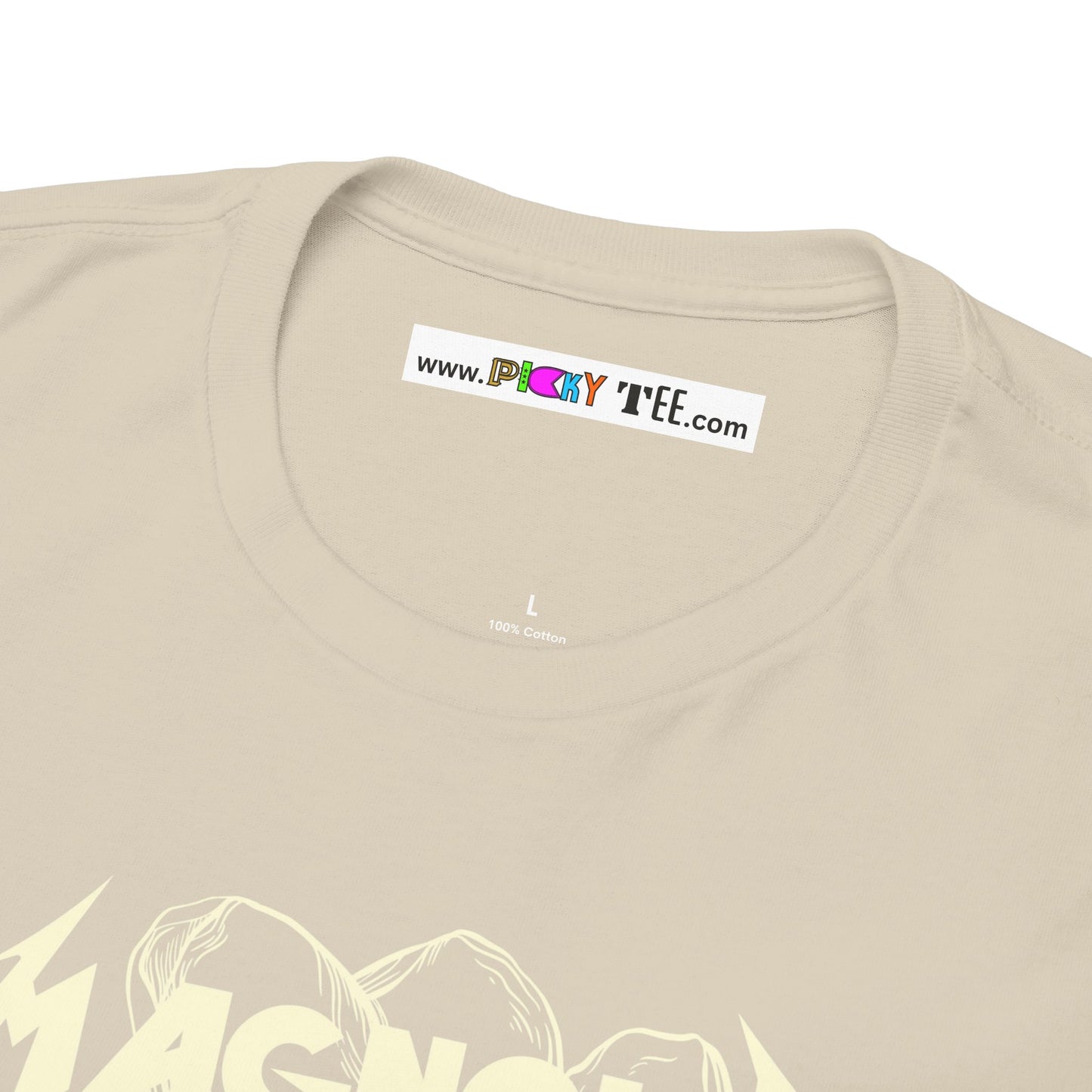 MAGNOLIA Unisex Heavy Cotton Tee