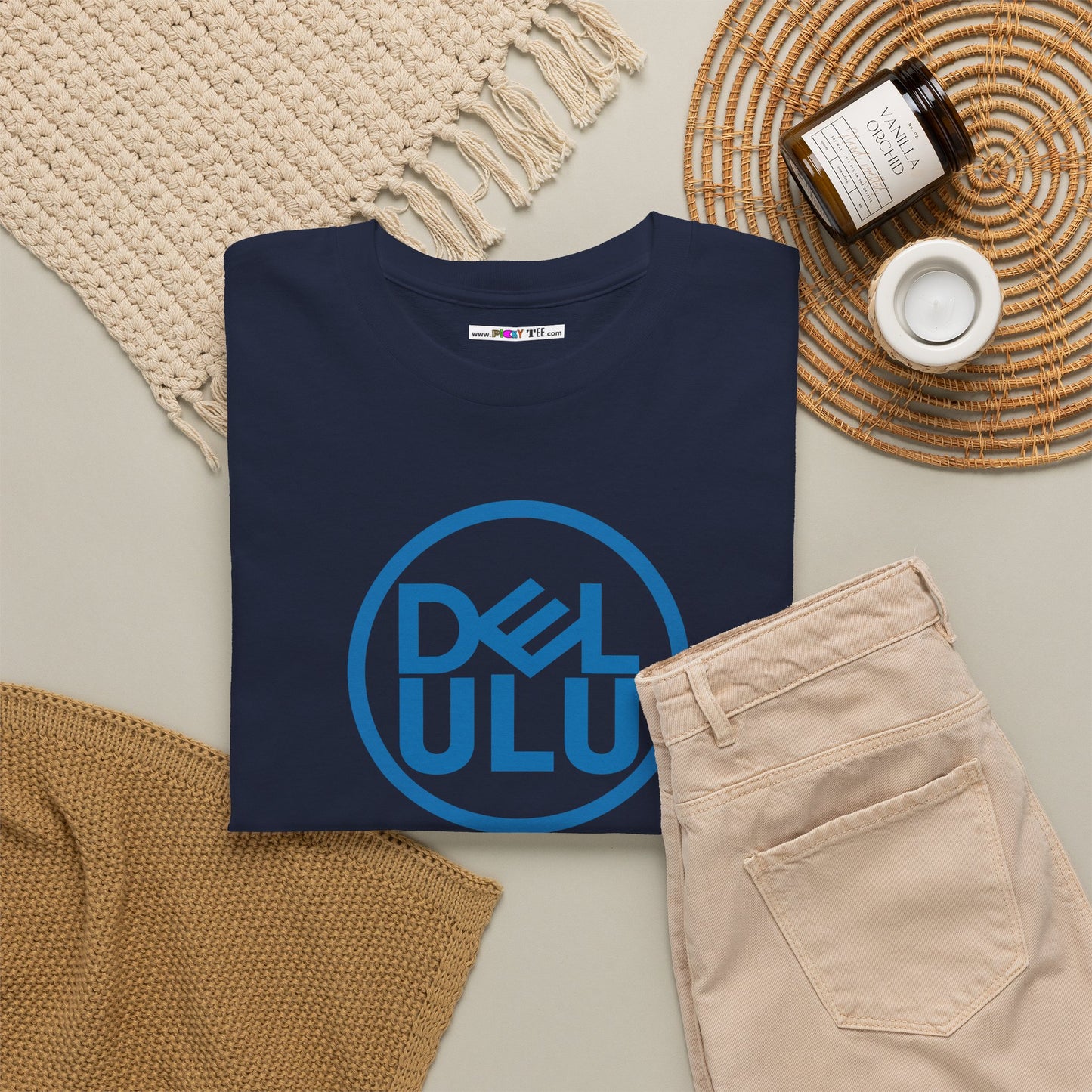 DELULU Unisex Heavy Cotton Tee