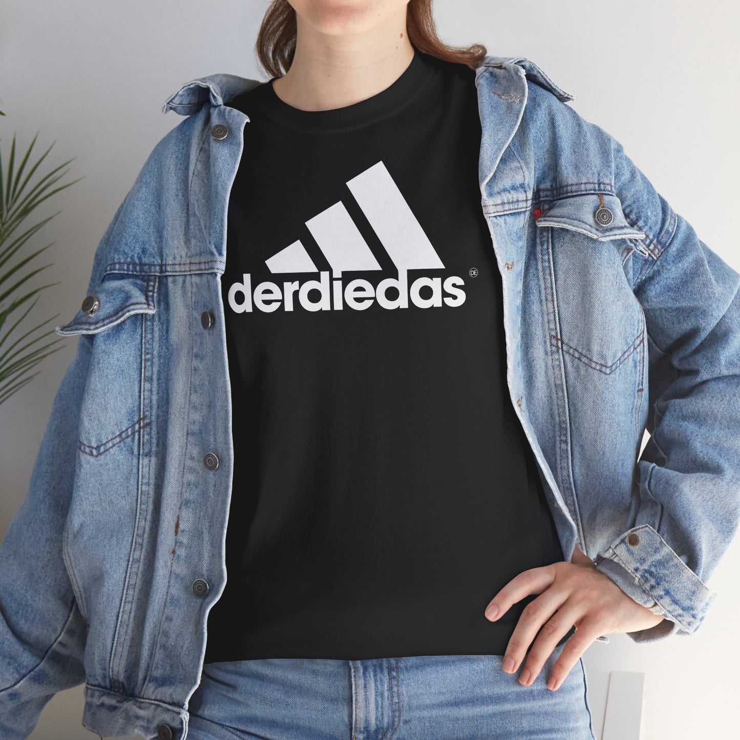 derdiedas Unisex Heavy Cotton Tee