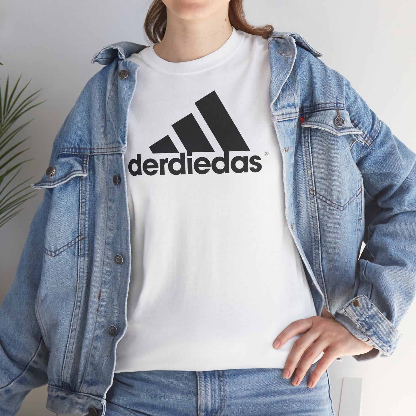 derdiedas Unisex Heavy Cotton Tee