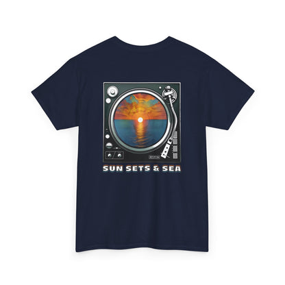 SUN SETS & SEA Unisex Heavy Cotton Tee