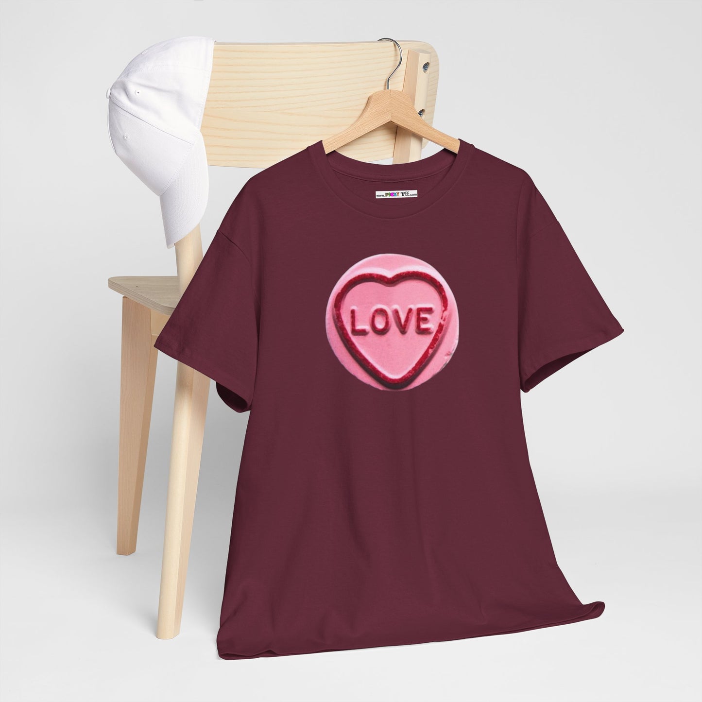 SWEETHEARTLOVE Unisex Heavy Cotton Tee