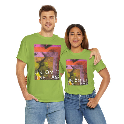 UN ŌM ET UNE ÂME Unisex Heavy Cotton Tee