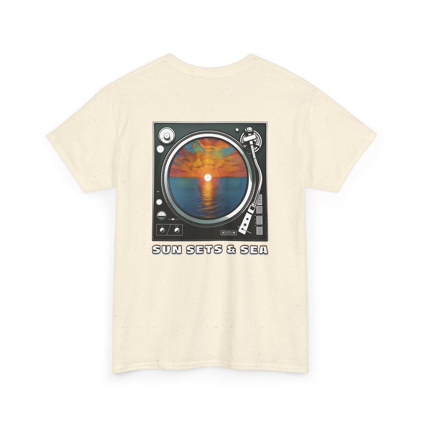SUN SETS & SEA Unisex Heavy Cotton Tee
