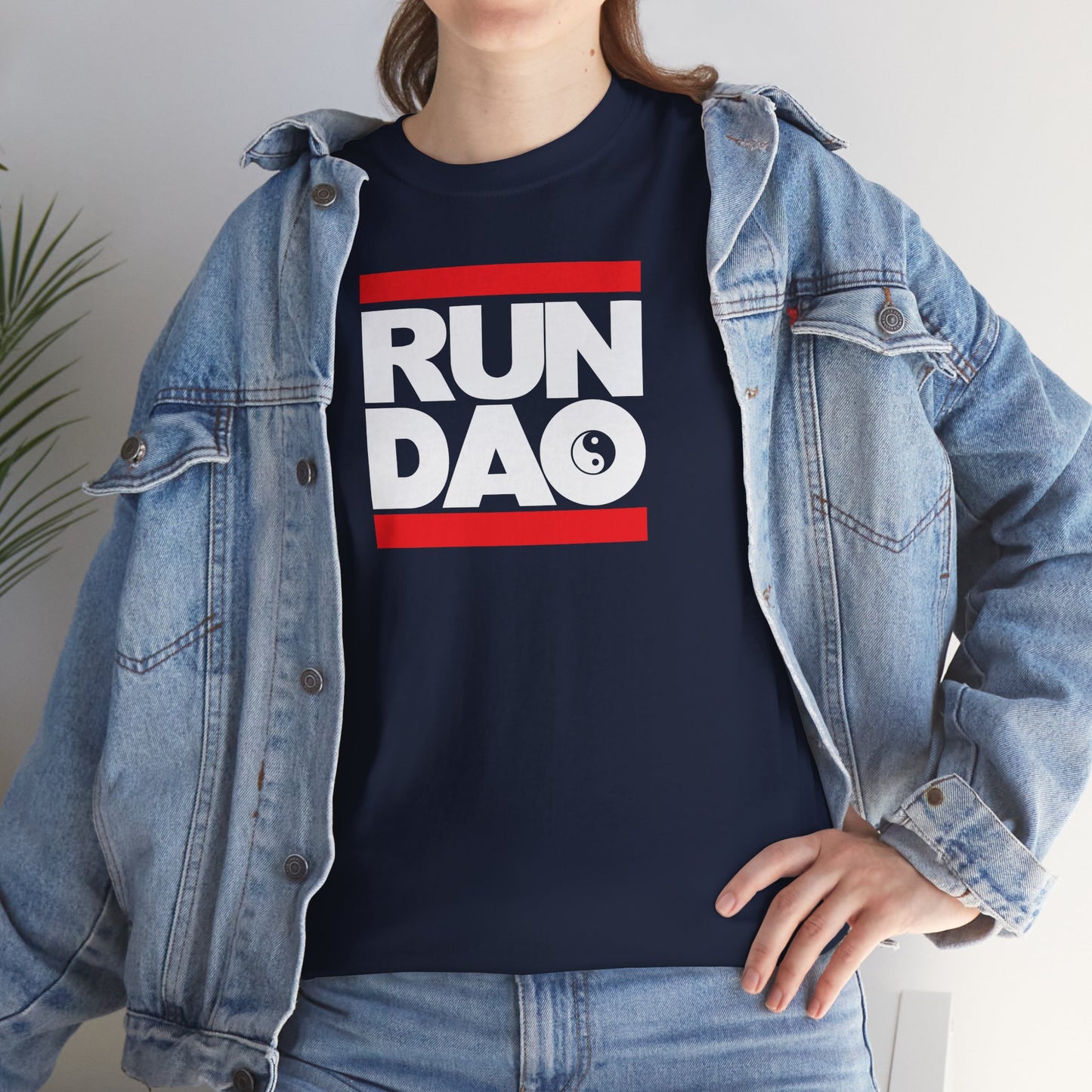 RUN DAO Unisex Heavy Cotton Tee