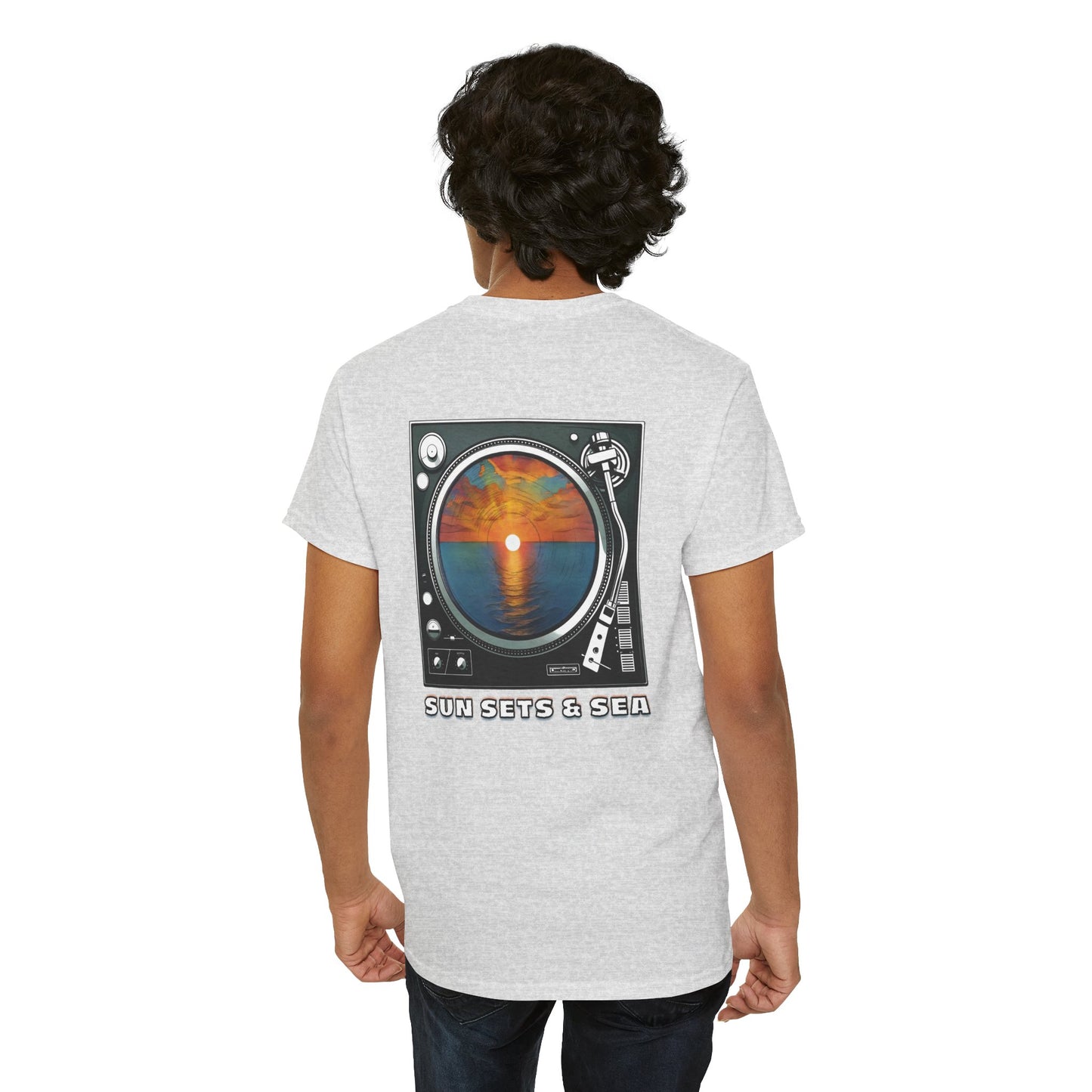 SUN SETS & SEA Unisex Heavy Cotton Tee