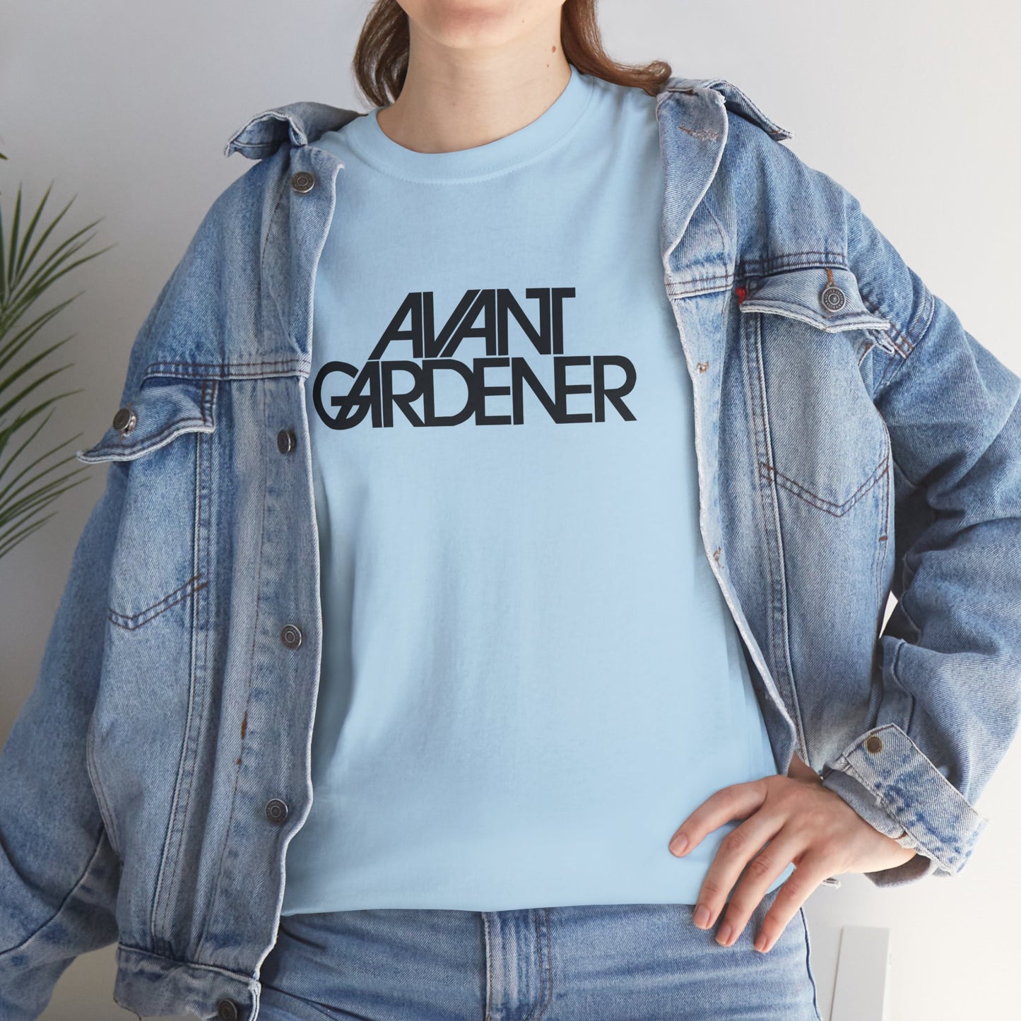 AVANTGARDENER Unisex Heavy Cotton Tee