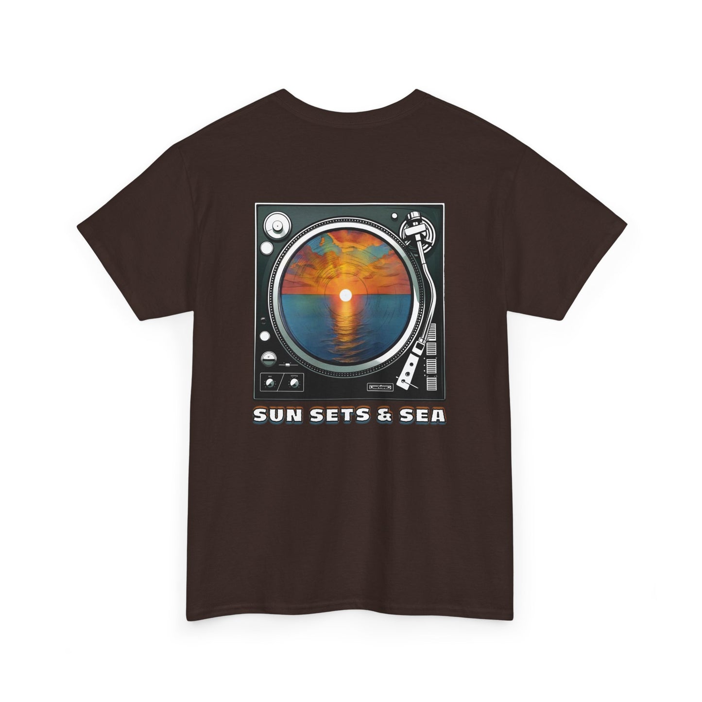 SUN SETS & SEA Unisex Heavy Cotton Tee