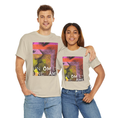 UN ŌM ET UNE ÂME Unisex Heavy Cotton Tee