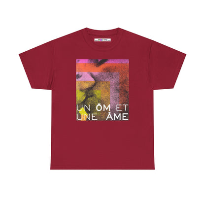 UN ŌM ET UNE ÂME Unisex Heavy Cotton Tee