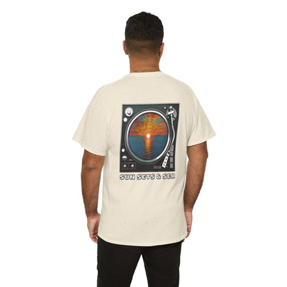 SUN SETS & SEA Unisex Heavy Cotton Tee