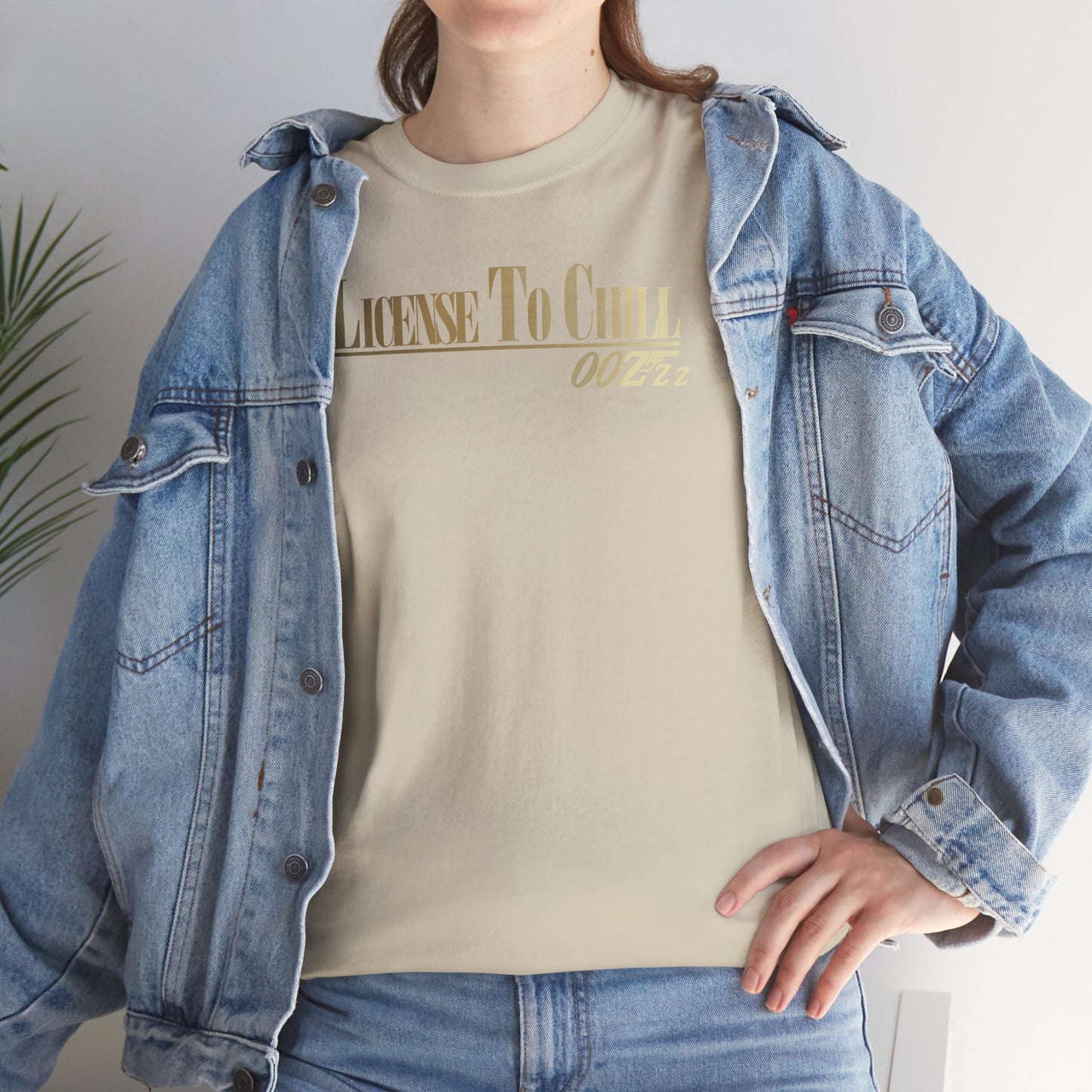 LICENSE TO CHILL 00Zzz Unisex Heavy Cotton Tee