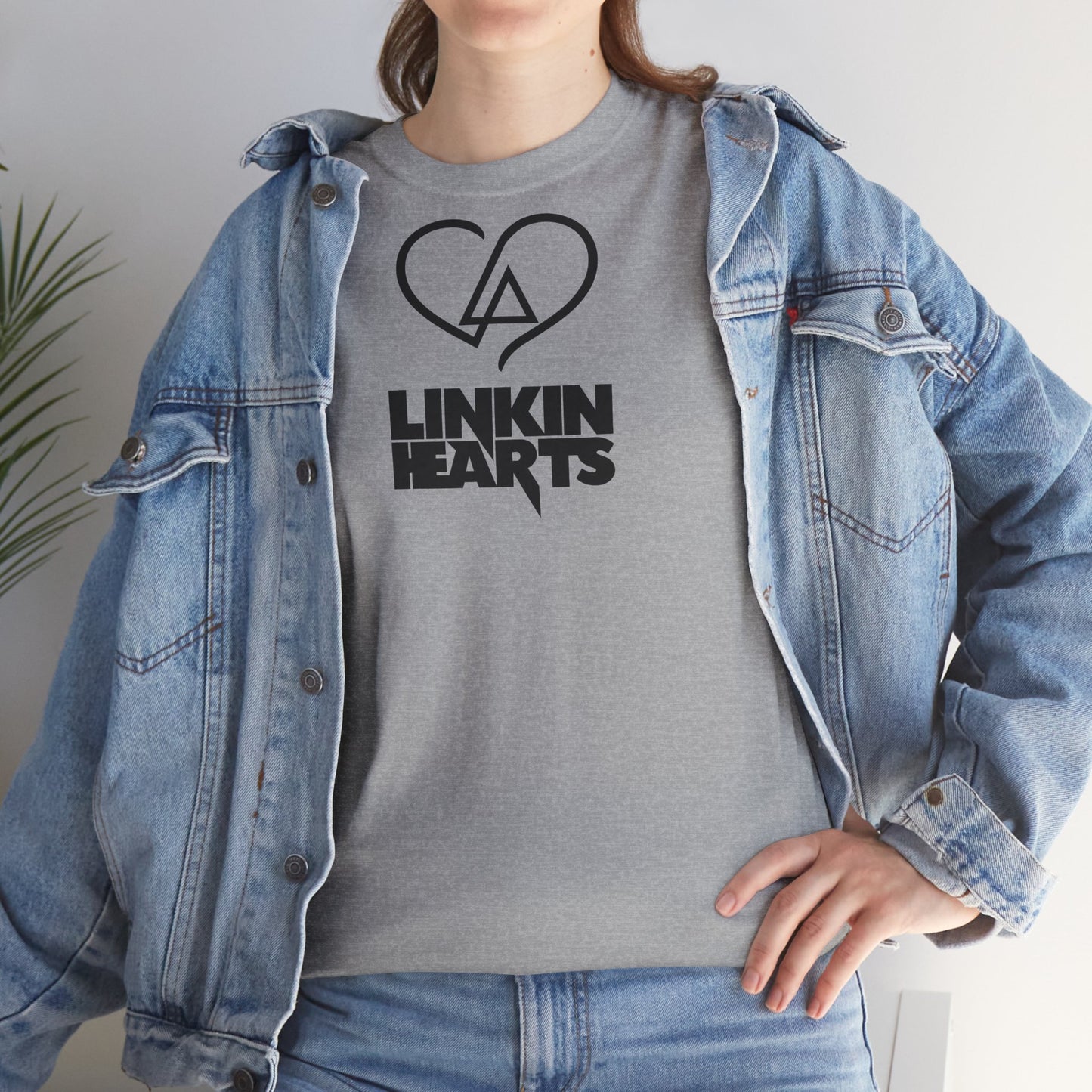 LINKIN HEARTS Unisex Heavy Cotton Tee