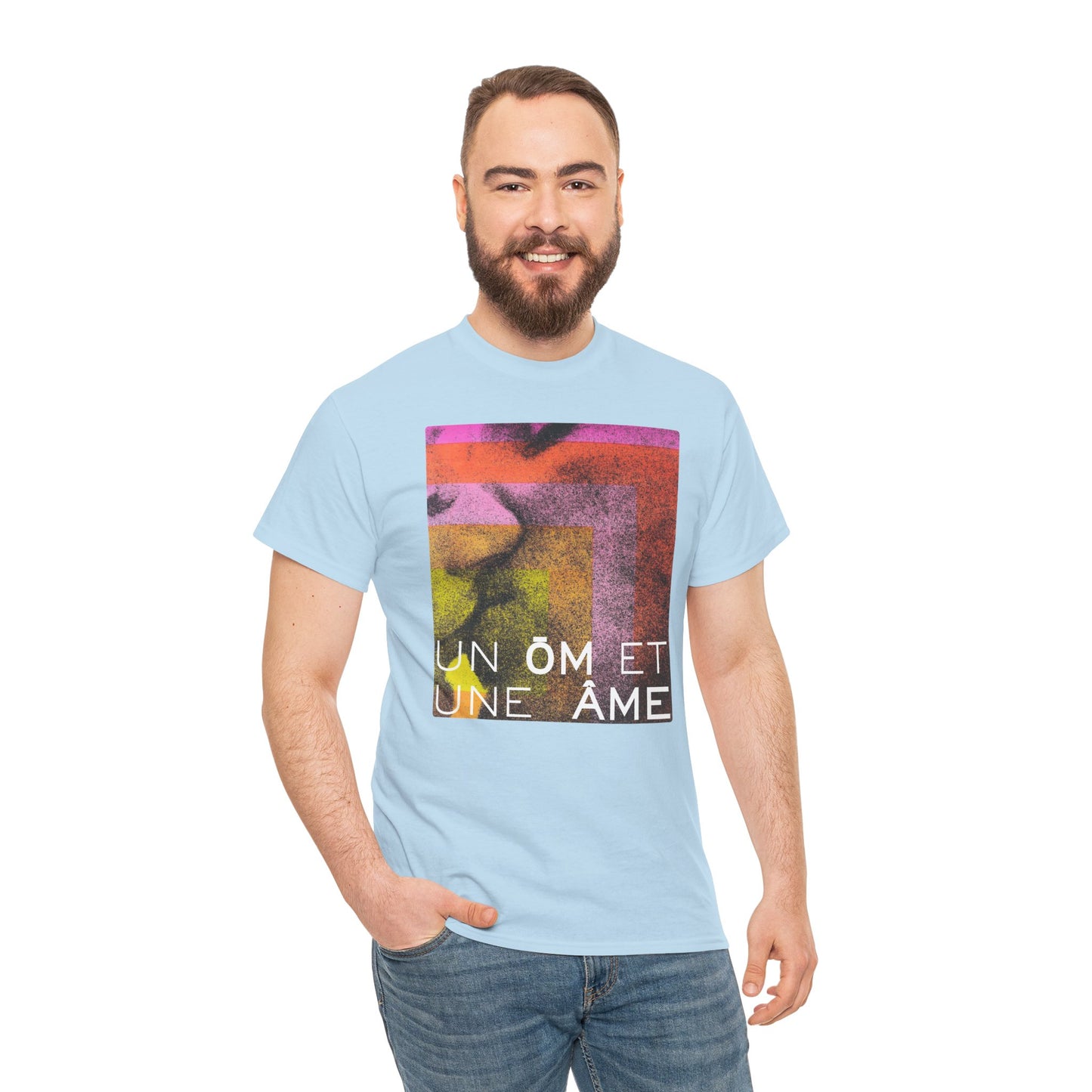 UN ŌM ET UNE ÂME Unisex Heavy Cotton Tee