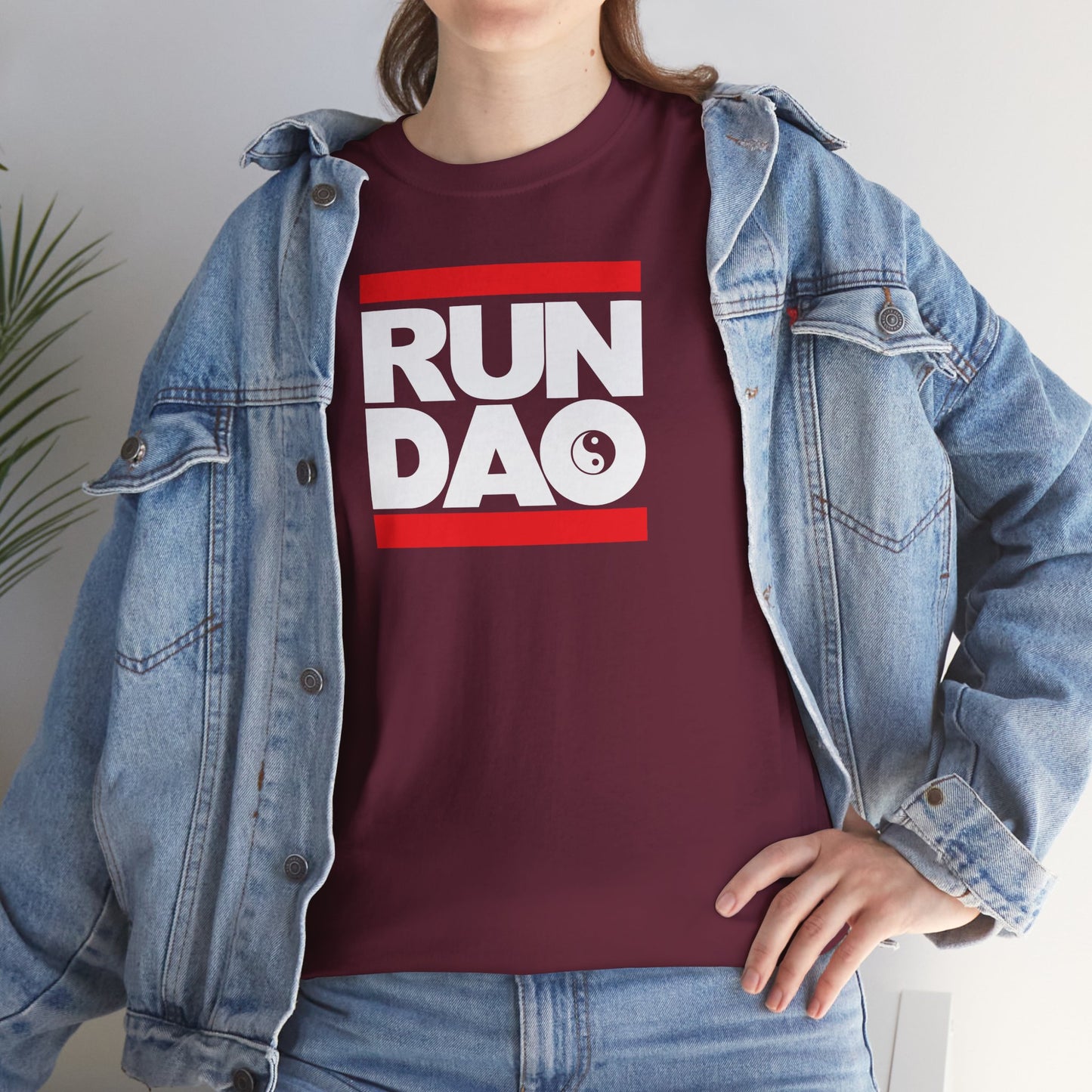 RUN DAO Unisex Heavy Cotton Tee