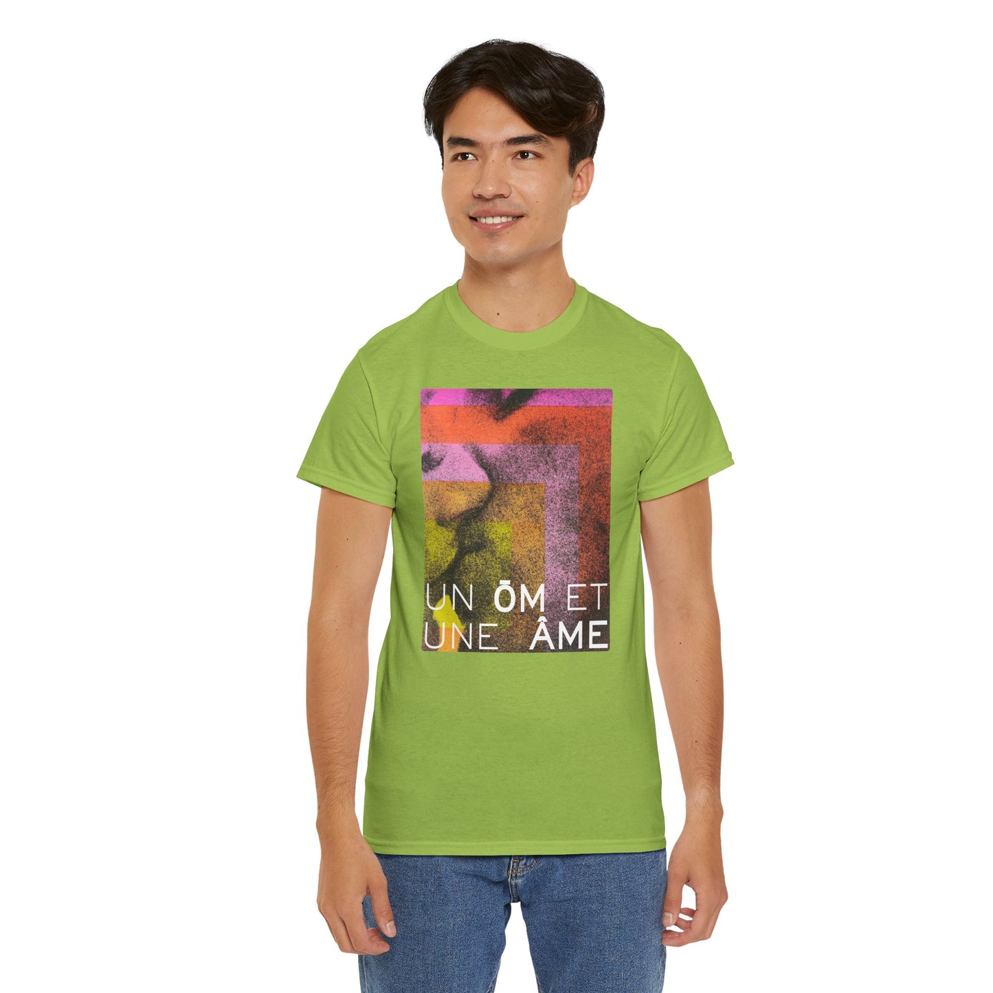 UN ŌM ET UNE ÂME Unisex Heavy Cotton Tee