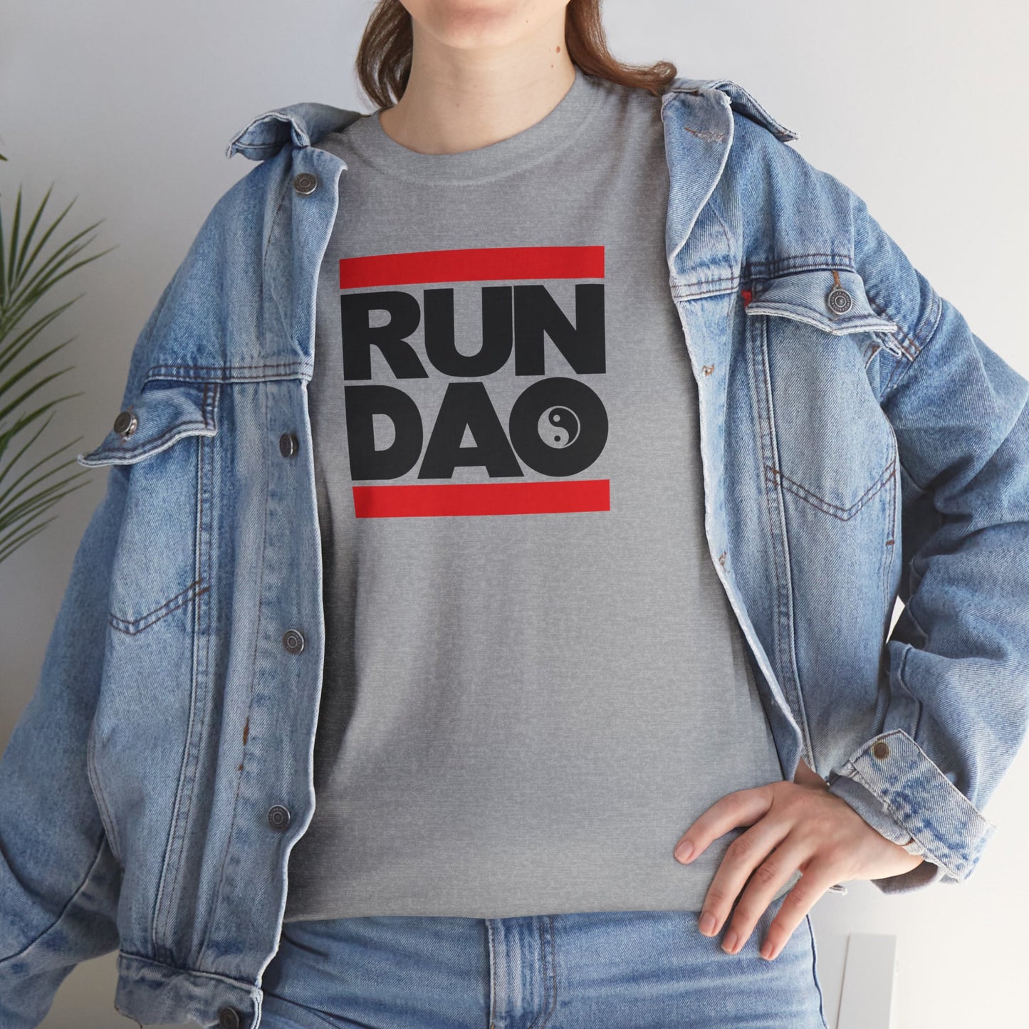 RUN DAO Unisex Heavy Cotton Tee