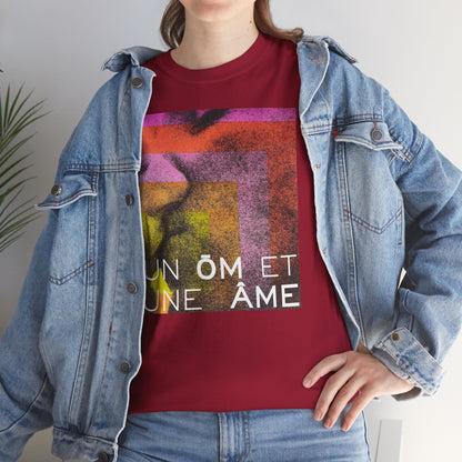 UN ŌM ET UNE ÂME Unisex Heavy Cotton Tee