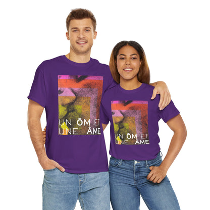UN ŌM ET UNE ÂME Unisex Heavy Cotton Tee