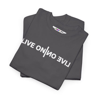 LIVE ON I ИO ƎVI⅃ Unisex Heavy Cotton Tee