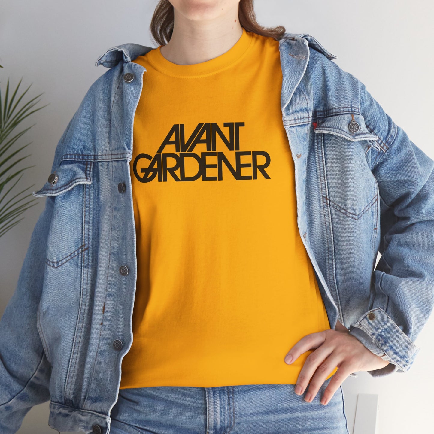 AVANTGARDENER Unisex Heavy Cotton Tee
