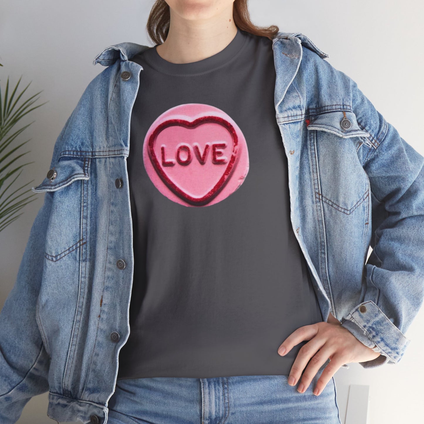 SWEETHEARTLOVE Unisex Heavy Cotton Tee