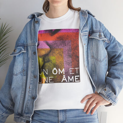 UN ŌM ET UNE ÂME Unisex Heavy Cotton Tee