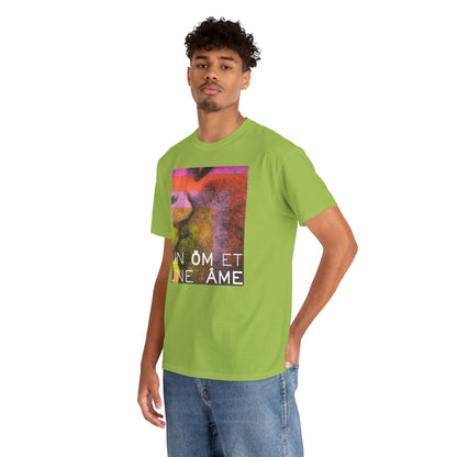 UN ŌM ET UNE ÂME Unisex Heavy Cotton Tee