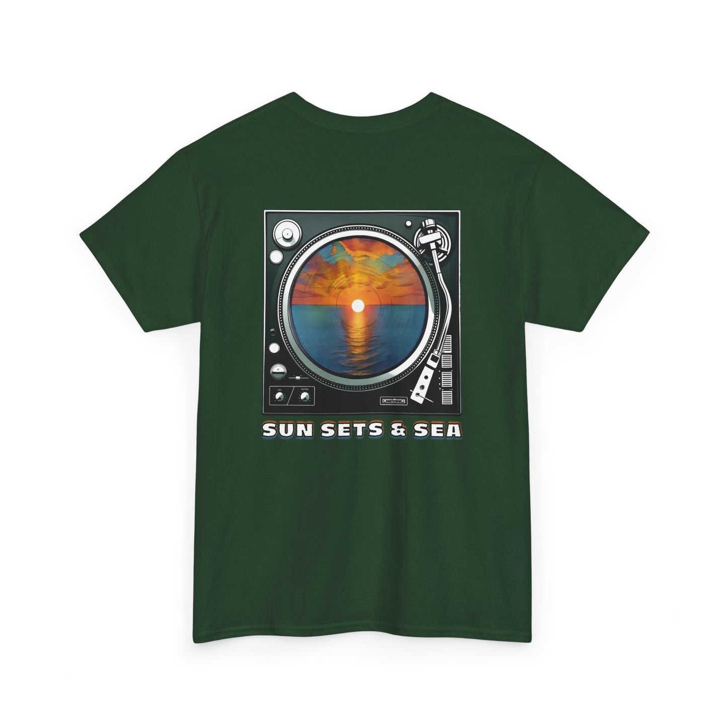 SUN SETS & SEA Unisex Heavy Cotton Tee
