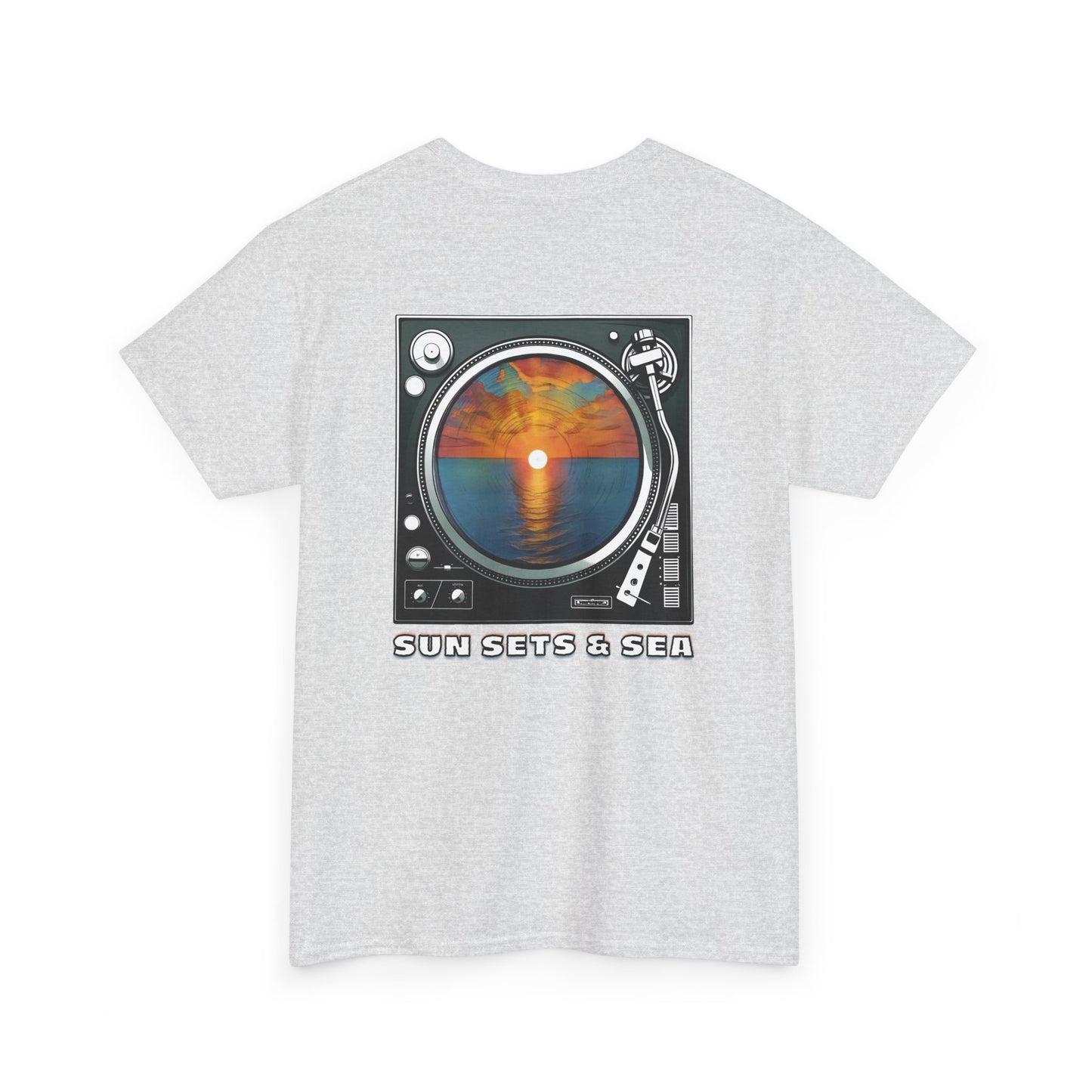 SUN SETS & SEA Unisex Heavy Cotton Tee