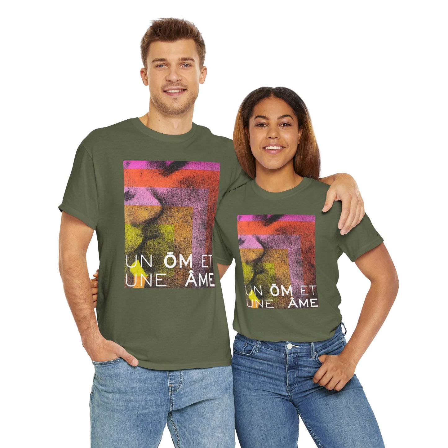 UN ŌM ET UNE ÂME Unisex Heavy Cotton Tee