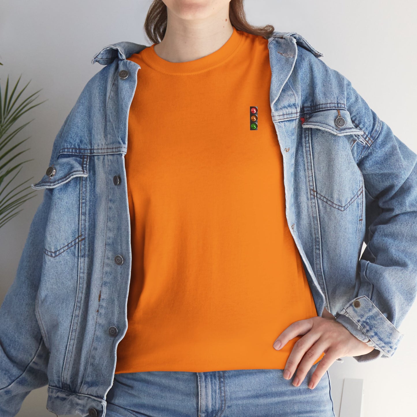 TRIFFIC LIGHTS Unisex Heavy Cotton Tee