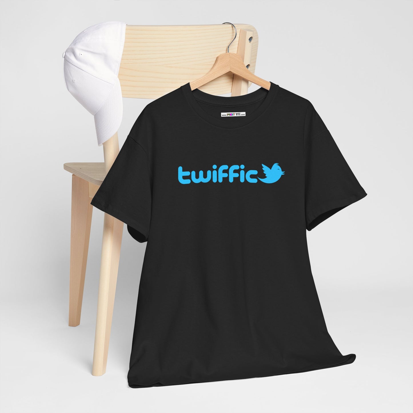 twiffic Unisex Heavy Cotton Tee