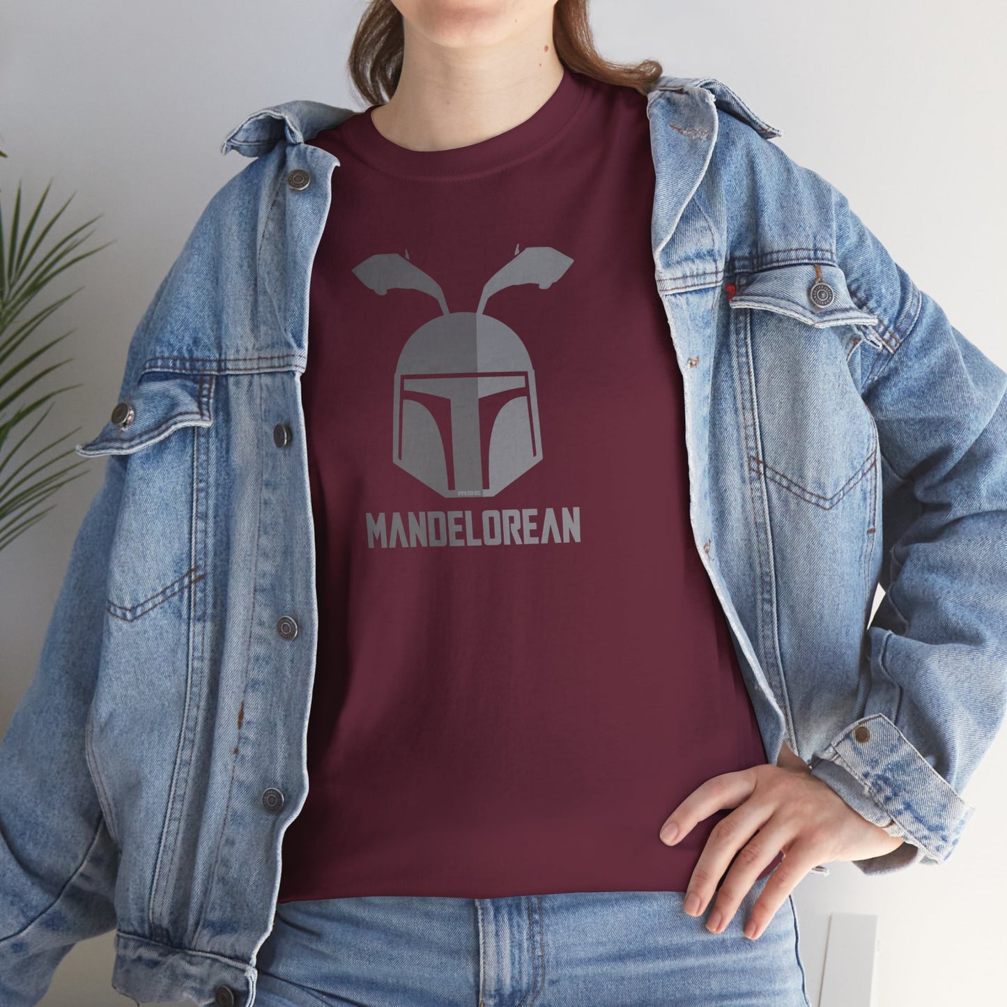 MANDELOREAN Unisex Heavy Cotton Tee