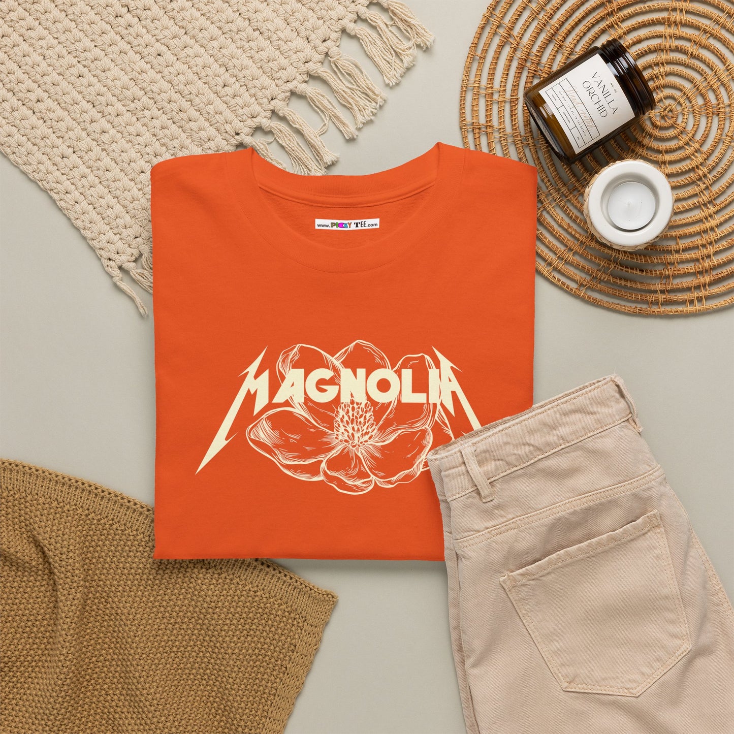 MagnoliA Unisex Heavy Cotton Tee