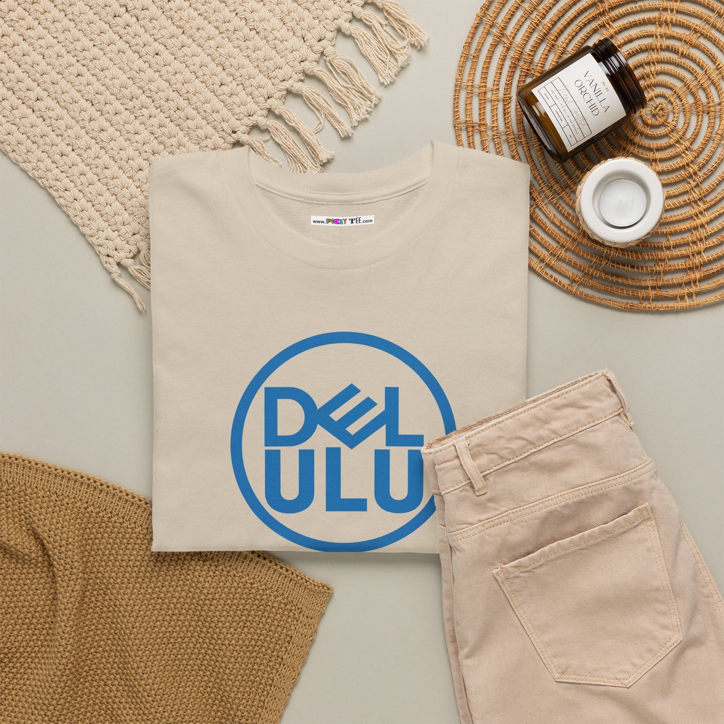 DELULU Unisex Heavy Cotton Tee
