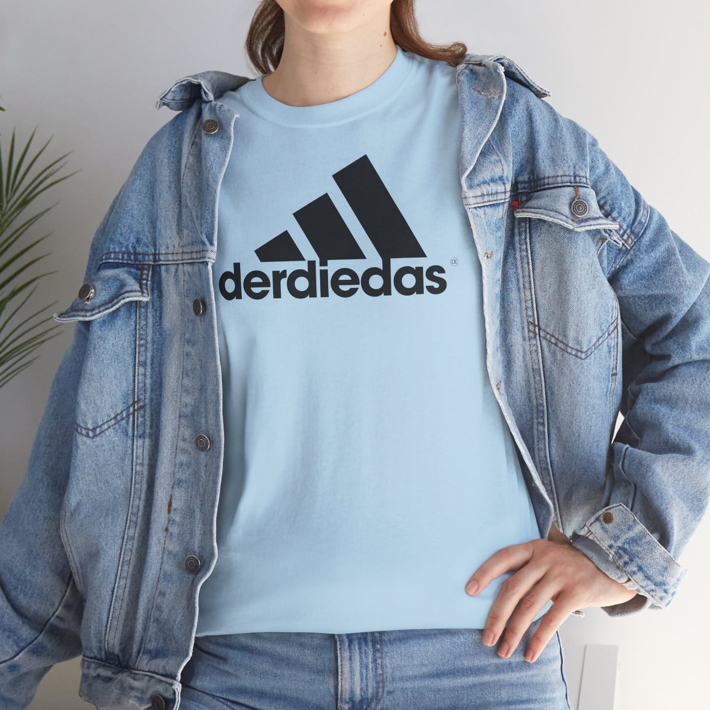 derdiedas Unisex Heavy Cotton Tee