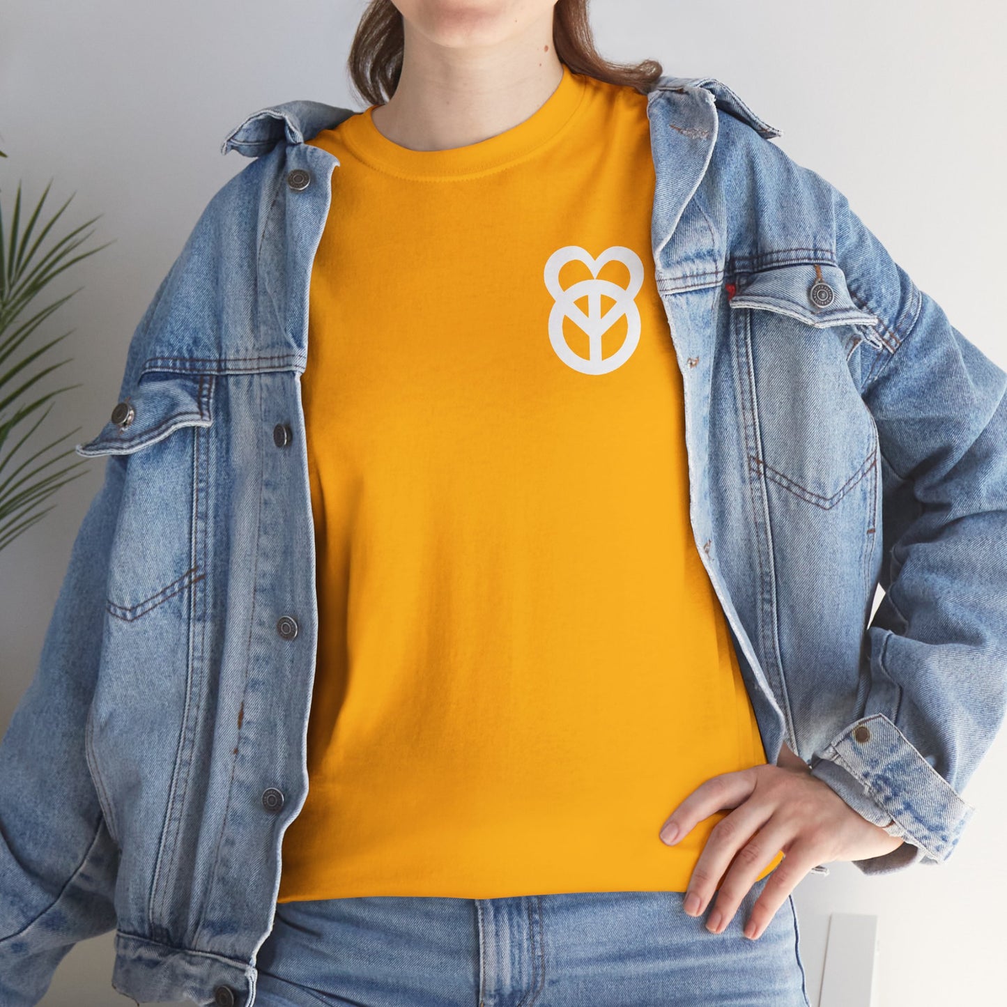 KEEP PEACE AND LOVE ON Unisex Heavy Cotton Tee
